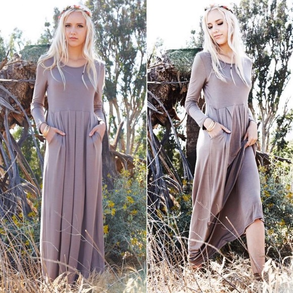 🎉HP🎉 Mocha Long Sleeve Maxi Dress - Picture 2 of 2